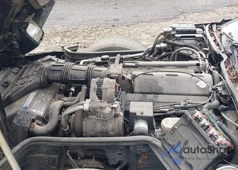 1993 Chevrolet Corvette from USA, damaged, VIN 1G1YY23P0P5107295